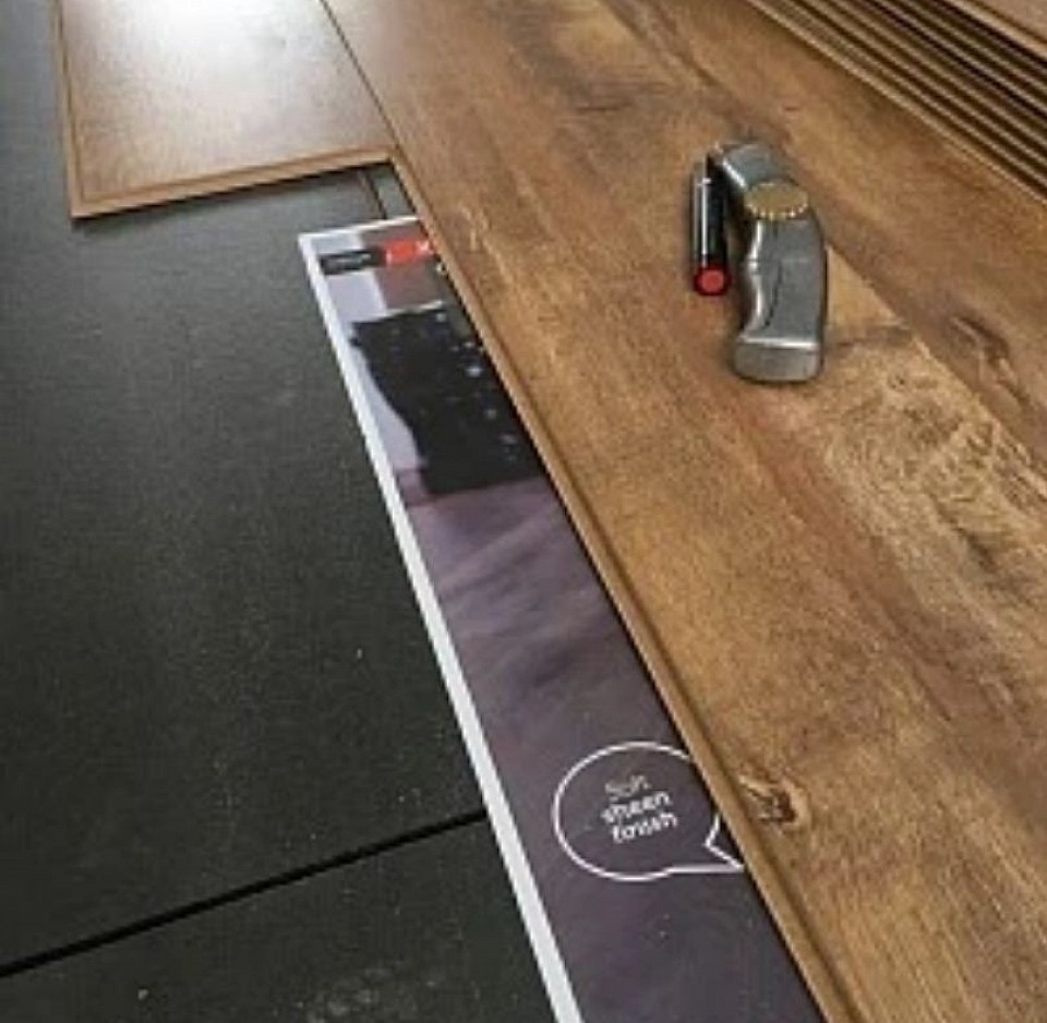 Flooring Runcorn Laminate Supply+Installation Liverpool
